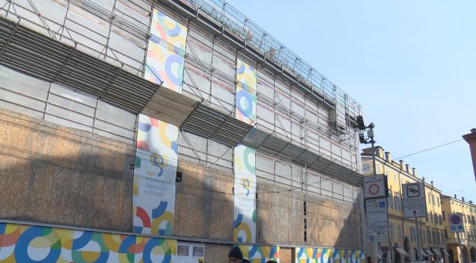 SANT’AGOSTINO, SI SVELA UN’ALTRA PORZIONE DI FACCIATA