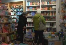 LETTURE DI NATALE, QUEST’ANNO SOTTO L’ ALBERO VINCE IL “THRILLER”