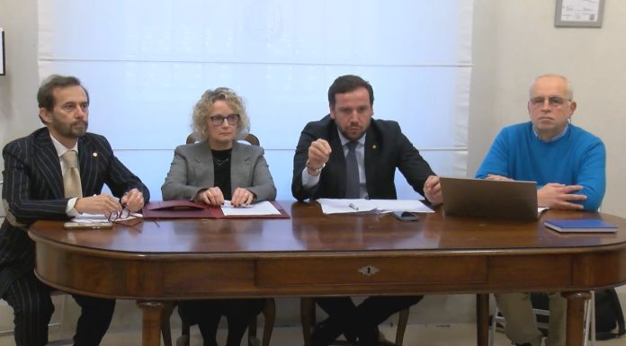 BILANCIO COMUNALE, CENTRODESTRA: “MANCANO GLI INVESTIMENTI”