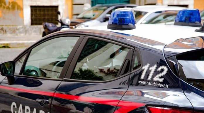 PARROCO ACCOLTELLATO IN CENTRO, INDAGANO I CARABINIERI