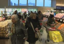 SUPERMERCATI, DISCUSSIONE SULLE DOMENICHE APERTE