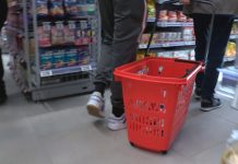 TONNO E CAFFE’: I PRODOTTI PIÙ RUBATI NEI SUPERMERCATI
