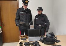 FURTI NEL CENTRO DI VIGNOLA, IDENTIFICATI DUE TUNISINI