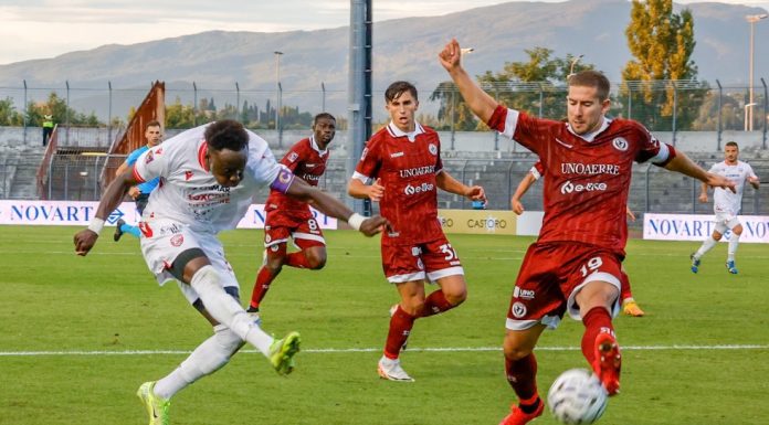 CARPI CALCIO. SERATA DI GALA AL “CABASSI” CON LA CAPOLISTA AREZZO