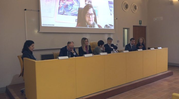 DONNE E LAVORO, ALMALAUREA: STUDIANO DI PIU’ E GUADAGNANO MENO