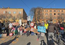 STRADE SICURE, FLASH MOB IN LARGO GARIBALDI CONTRO GLI INCIDENTI