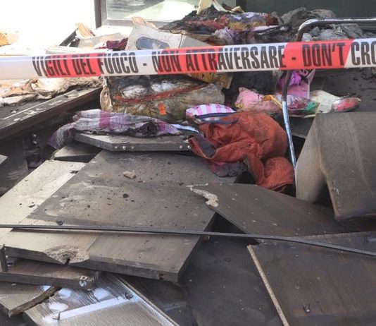 CASA A FUOCO, IN OSPEDALE UNA 32ENNE RIMASTA INTOSSICATA