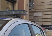 VIA CARTERIA, SGOMBERO PER OCCUPAZIONE ABUSIVA IN ALCUNI NEGOZI