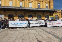 PER LA SICUREZZA, CITTADINI IN PRESIDIO PER “SALVARE” LA ZONA TEMPIO