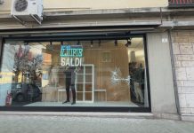 IN VIA GIARDINI, DOPPIA SPACCATA IN POCHI GIORNI ALLO “SPORT LIFE”