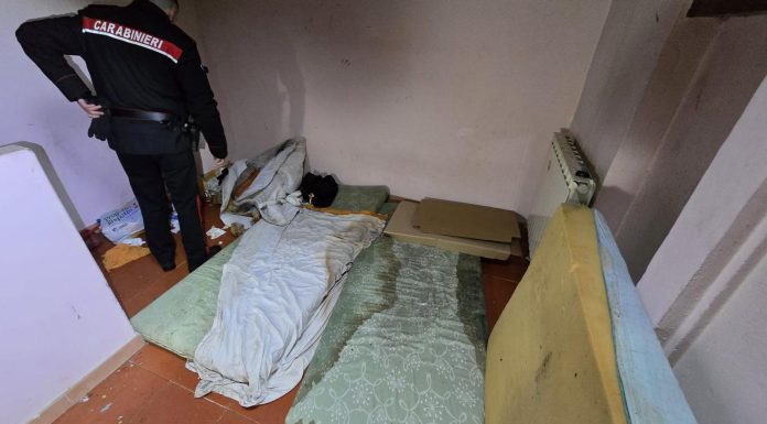 A NONANTOLA SGOMBERATO UNO STABILE OCCUPATO