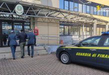 CAPORALATO NEL MODENESE, GUARDIA DI FINANZA ARRESTA CITTADINO PAKISTANO PER SFRUTTAMENTO DI 8 BRACCIANTI