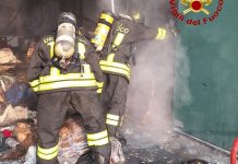 INCENDIO IN UNA MAGLIERIA: CAUSE AL VAGLIO DELLE AUTORITA’