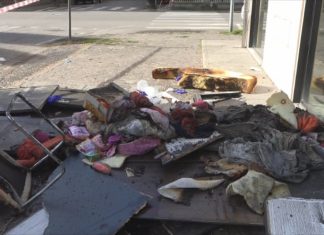 CASA A FUOCO, E’ INAGIBILE. DIMESSA LA 33ENNE RIMASTA INTOSSICATA