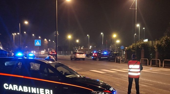 CASTELFRANCO EMILIA: I CARABINIERI SORPRENDONO UN OCCUPANTE ABUSIVO IN UNA VILLA