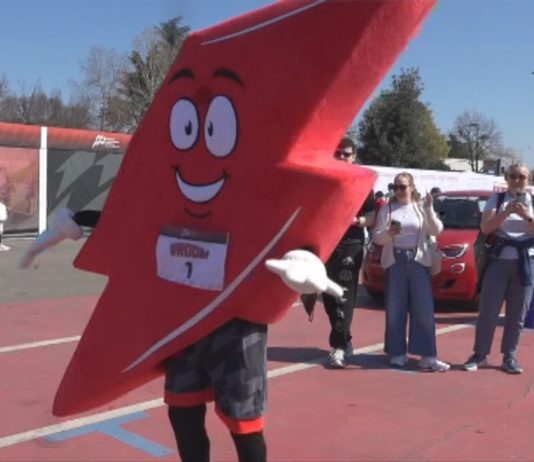 OGGI LA FAMILY RUN, AL VIA LA MEZZA MARATONA MEMORIAL ENZO FERRARI