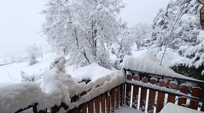 NEVE A FINE MARZO, L’APPENNINO MODENESE TORNA AD IMBIANCARSI