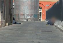 SPACCIO E DEGRADO, IN CALLE BONDESANO: «QUI NON SI PASSA PIÙ»