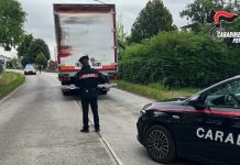 TRAVOLTO DA UN CAMION, GRAVE 16ENNE DI FINALE EMILIA
